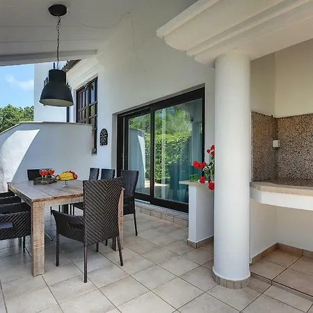 Mutila Медулин